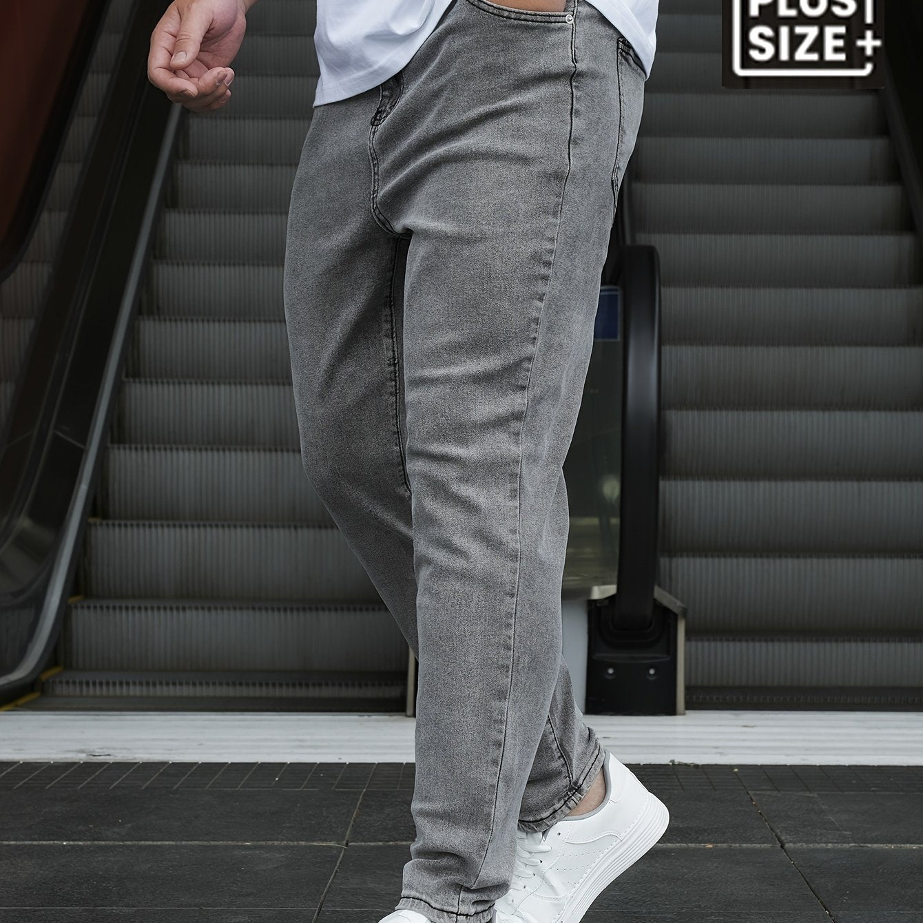 Plus Size Loose Fit Jeans