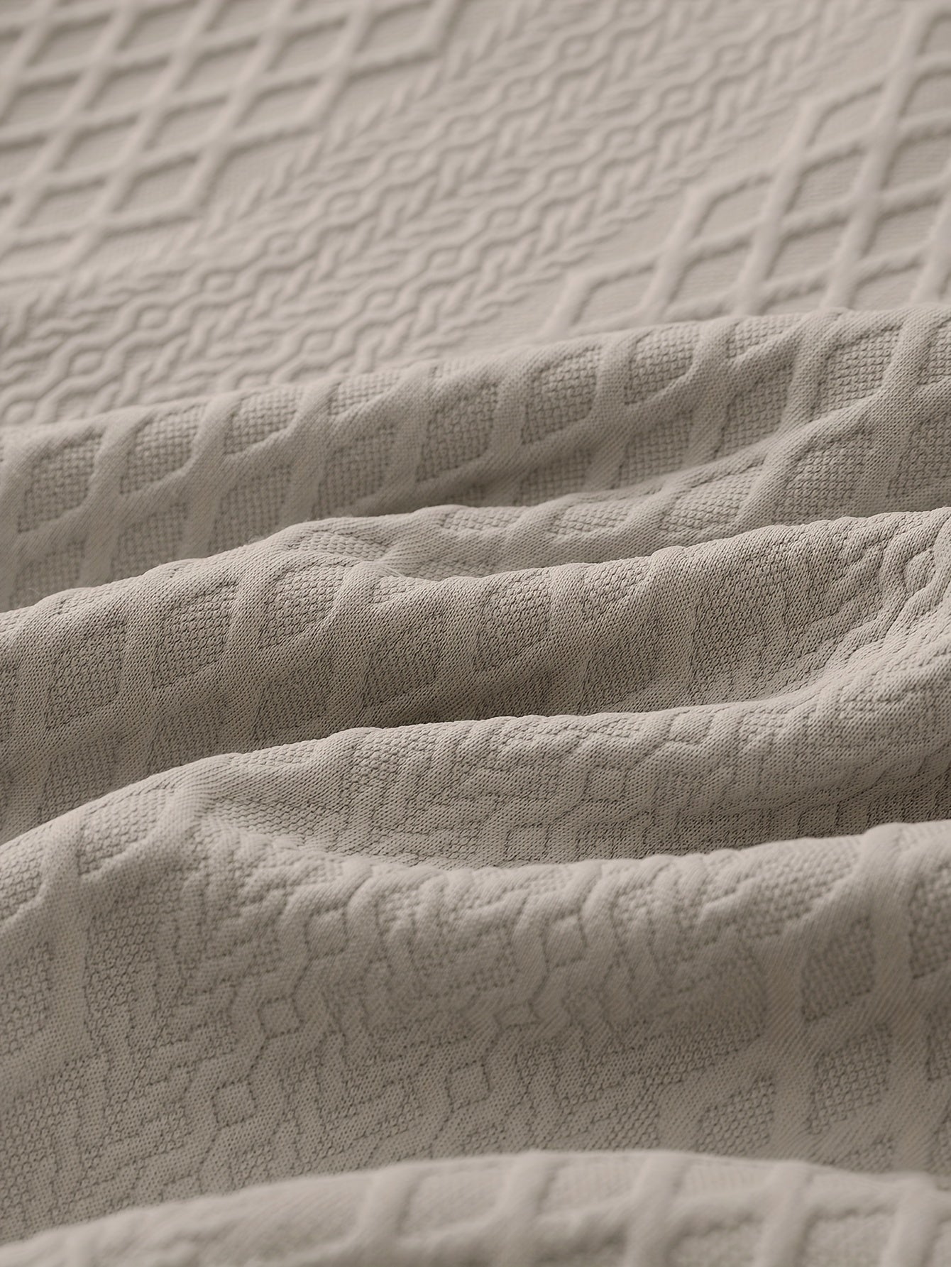 Plus Size Casual Grid-Pattern Sweater