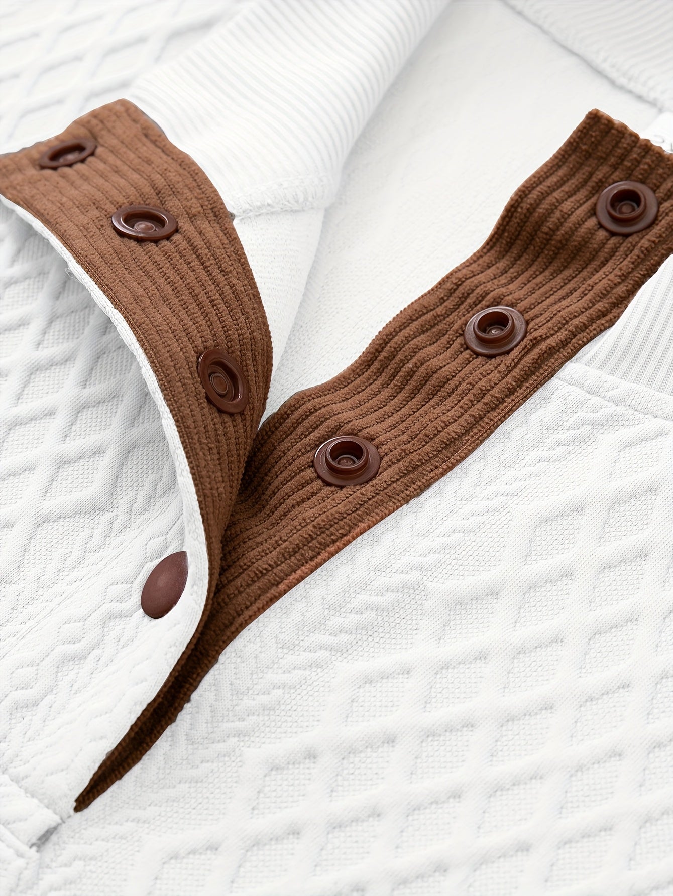 Plus Size Casual Grid-Pattern Sweater